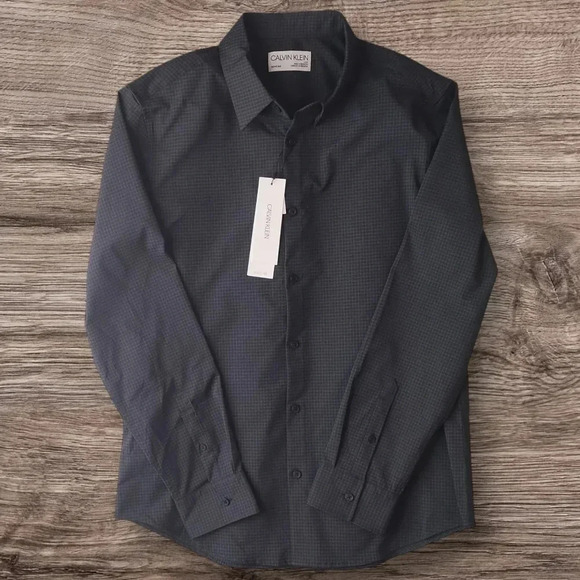 Calvin Klein Move 365 Long Sleeve Button Up NWT - Lg - Picture 3 of 11